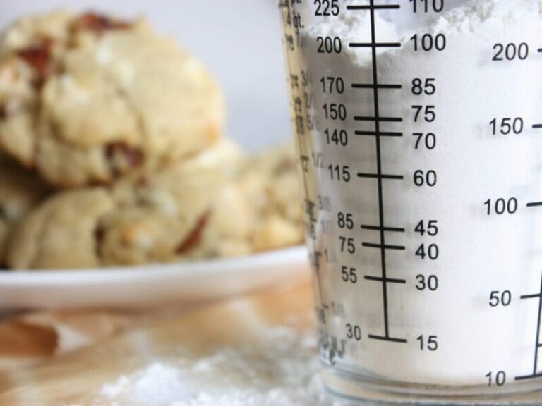 How to Convert ML to Grams for Recipes and Kitchen Measurements